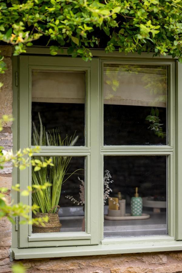 Stow On The Wold Scandi Chic Authentic Cottage Exterior photo
