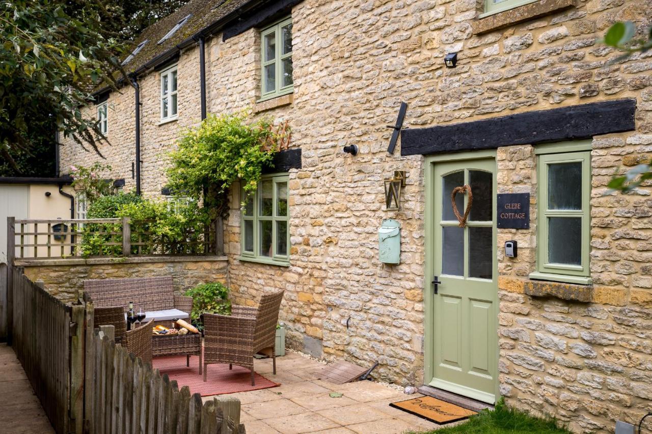 Stow On The Wold Scandi Chic Authentic Cottage Exterior photo